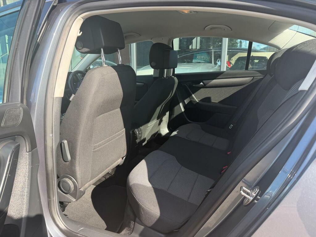 Volkswagen Passat  Brown #33