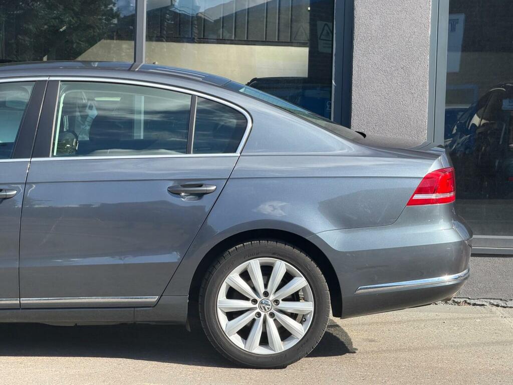 Volkswagen Passat  Brown #14