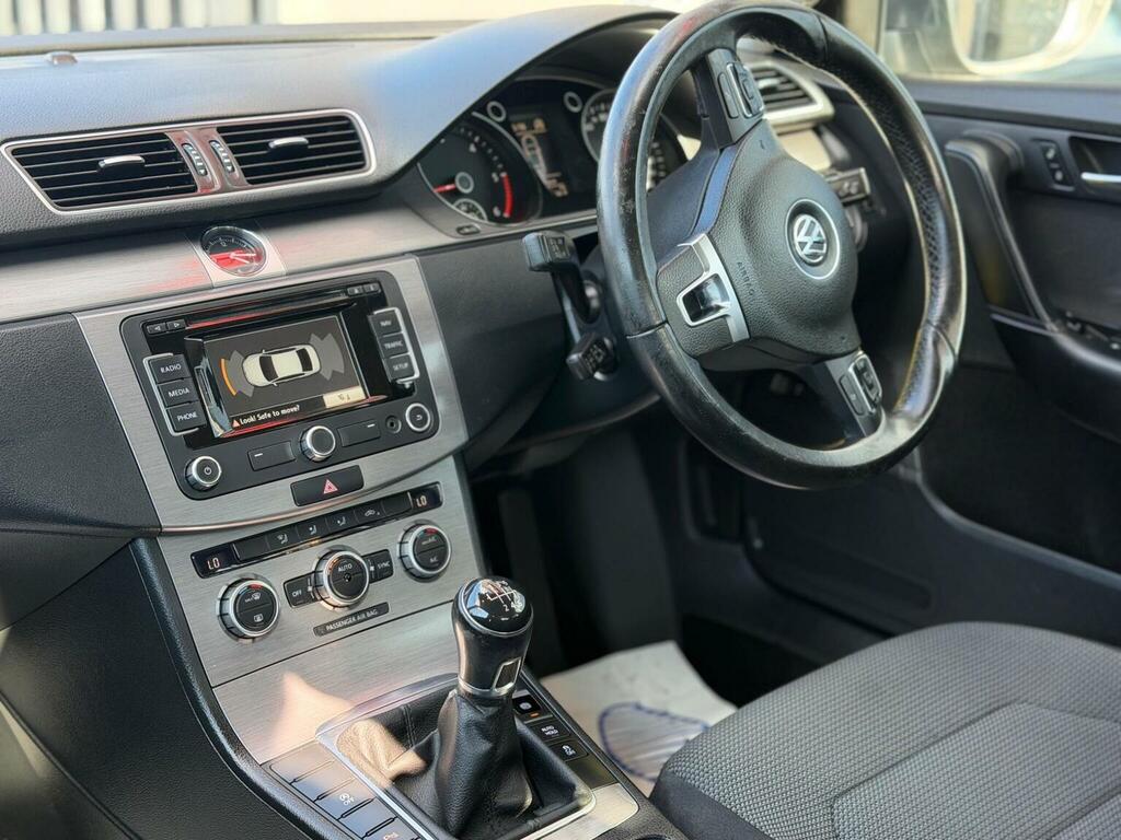 Volkswagen Passat 2.0 Tdi Bluemotion Tech Highline Euro 5 Ss Grey #3