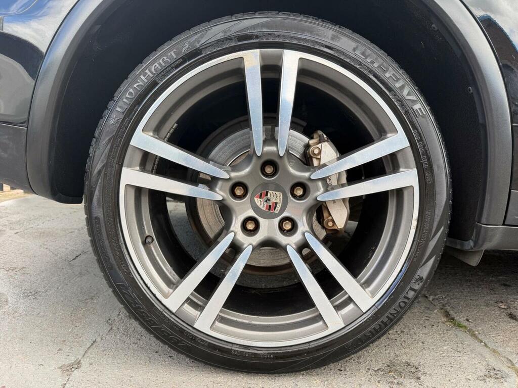 Porsche Cayenne D V8 S Tiptronic S Black #30