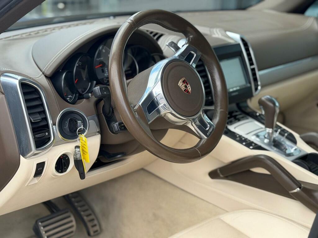 Porsche Cayenne 3.0 V6 E-hybrid S Tiptronics 4Wd Euro 6 Black #2