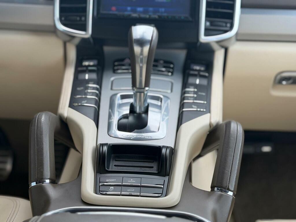 Porsche Cayenne D V8 S Tiptronic S Black #24