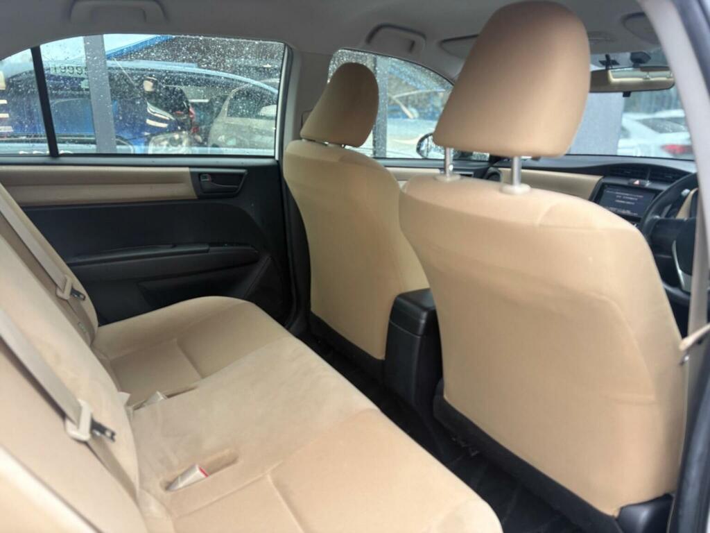 Toyota Corolla Rav4 Icon D-4d 4X2 White #25