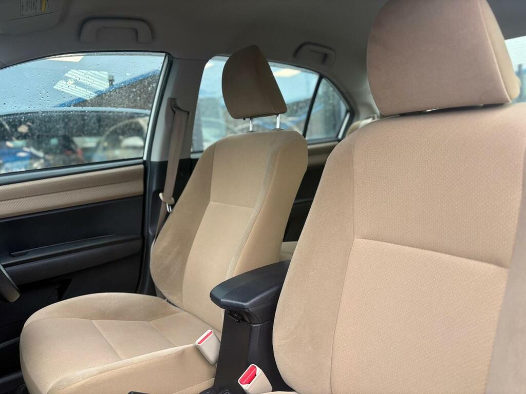 Toyota Corolla Rav4 Icon D-4d 4X2 White #17