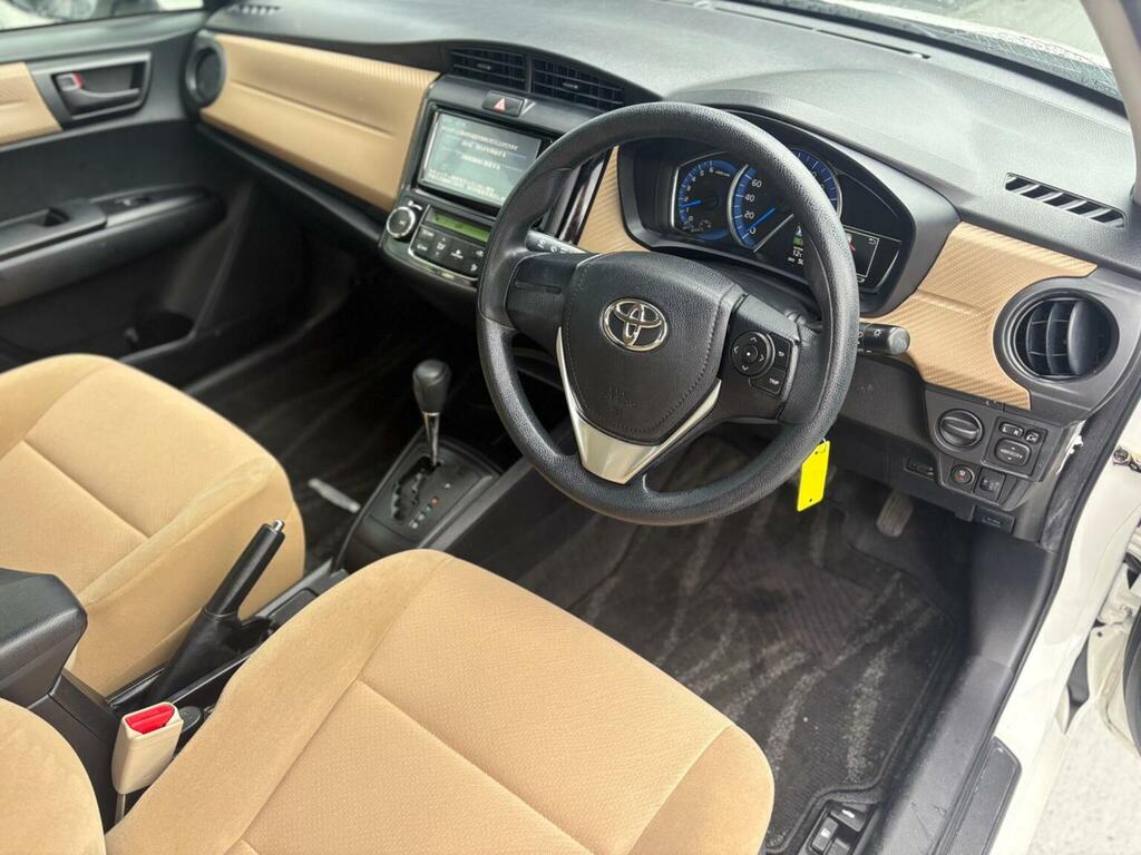 Toyota Corolla Rav4 Icon D-4d 4X2 White #27