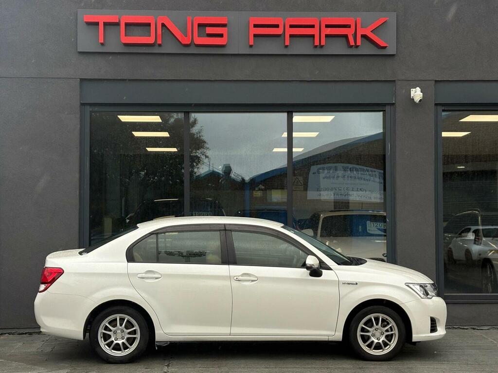 Toyota Corolla Rav4 Icon D-4d 4X2 White #10