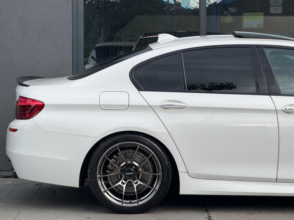 BMW 5 Series 520D Luxury Saloon Blue #8