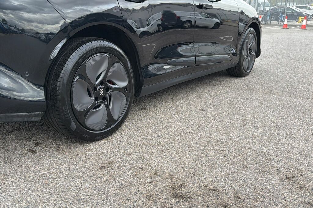 MG IM6 553Kw Launch Edition 100Kwh  #13
