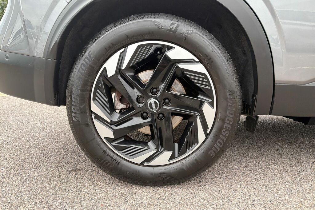 Nissan Qashqai 1.5 H E Power N Connecta Suv Hybrid Aut Grey #5