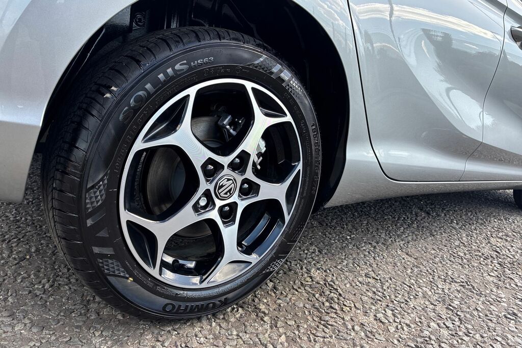 MG MG3 1.5 Hybrid Trophy Black #13