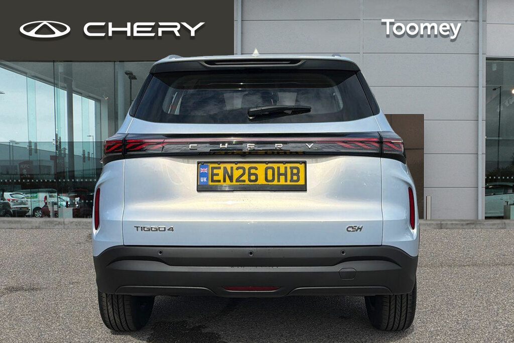 Chery Tiggo 4 1.5 Hybrid Summit Dht 2026 White #6