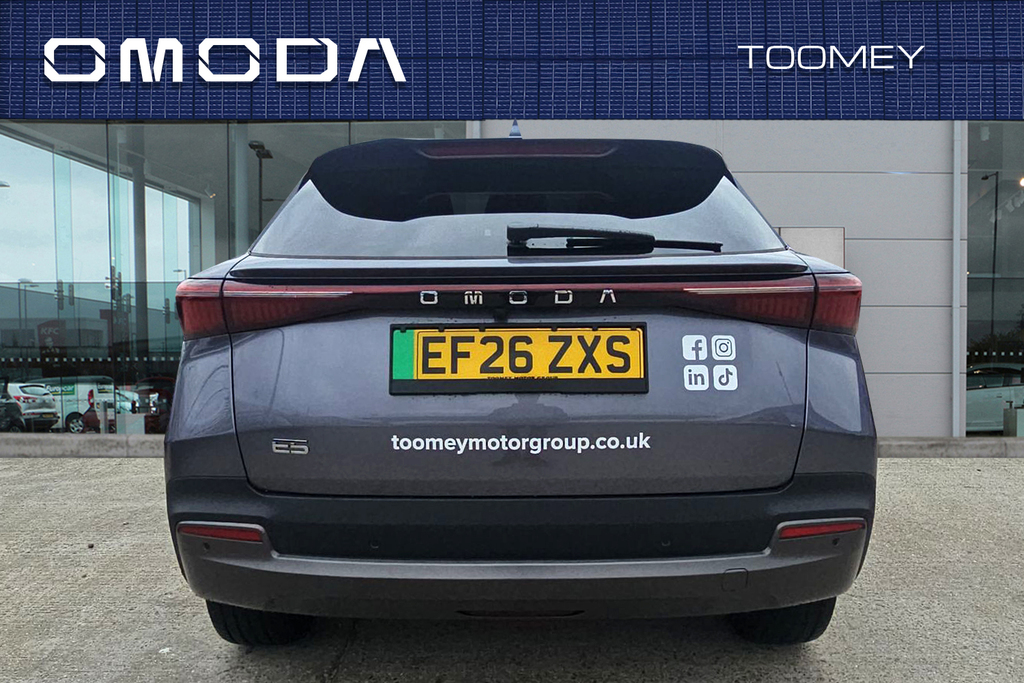 Omoda E5 58.9Kwh Noble Suv 211 Ps Grey #6