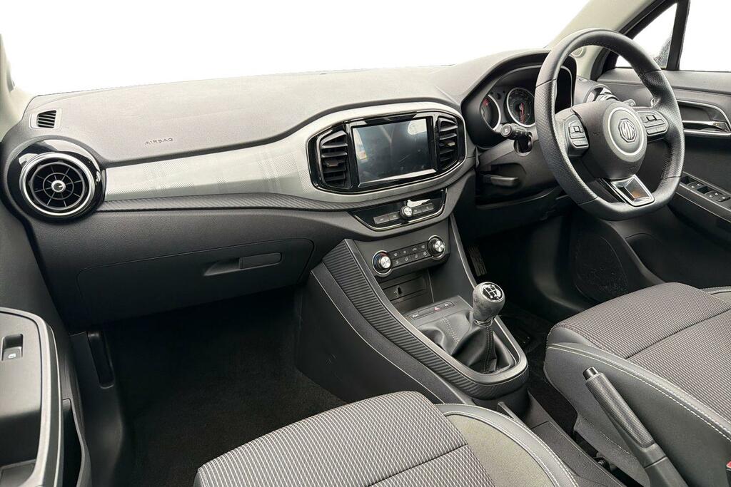 MG MG3 1.5 Vti Tech Exclusive Nav Hatchback Ma Black #2