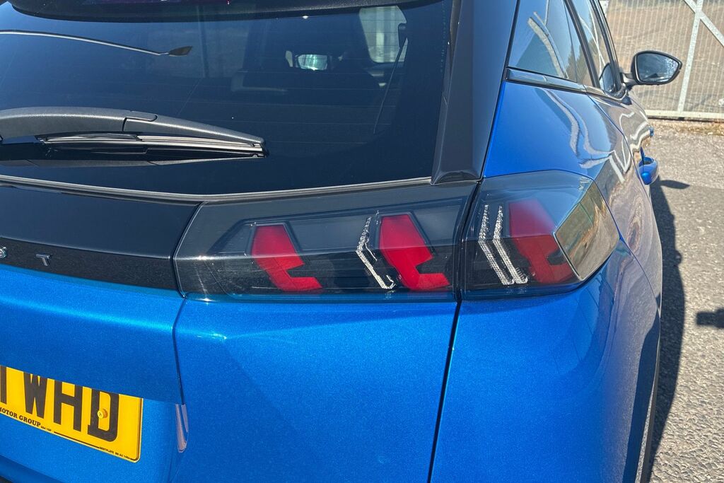 Peugeot 2008 Gt Orange #12