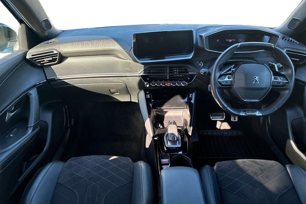 Peugeot 2008 Gt Orange #10