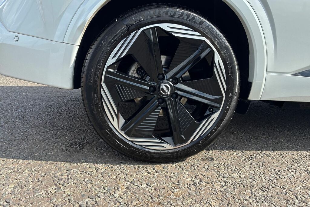 Nissan Qashqai Acenta Premium Grey #5