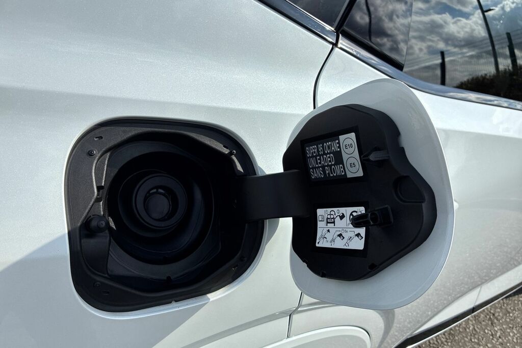 Nissan Qashqai Acenta Premium Grey #24