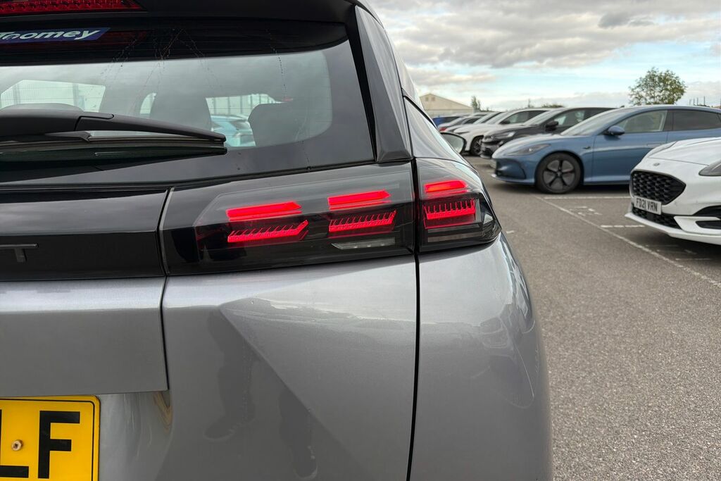 Peugeot 2008 Gt Grey #12