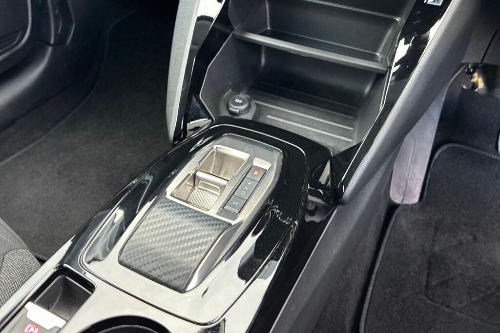 Peugeot 208 1.2 Puretech 100 Allure Grey #19