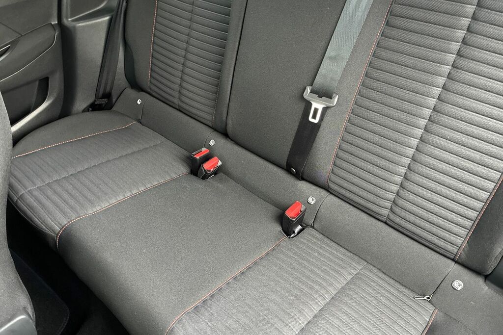 Peugeot 208 1.2 Puretech 100 Allure Grey #15