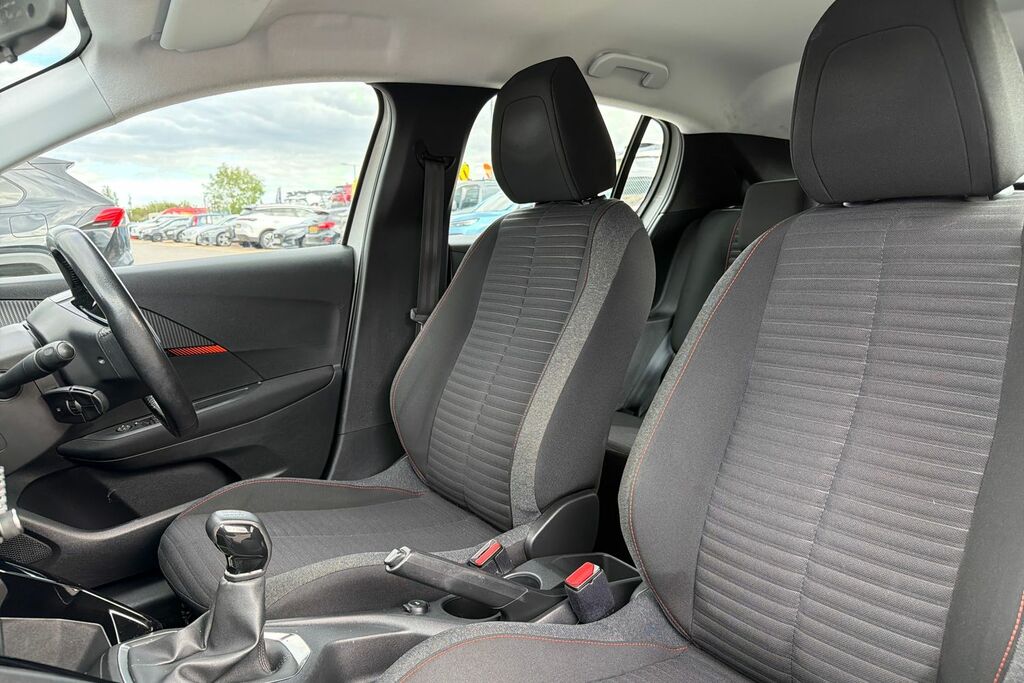Peugeot 208 Puretech Allure Ss Yellow #14
