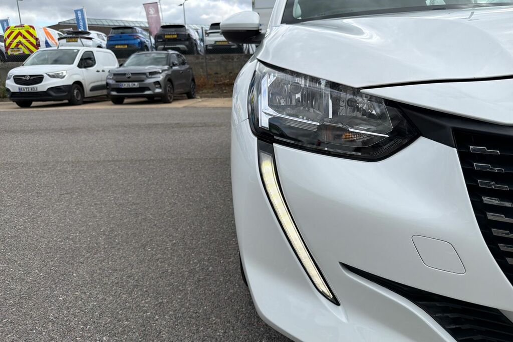 Peugeot 208 Puretech Allure Ss Yellow #11