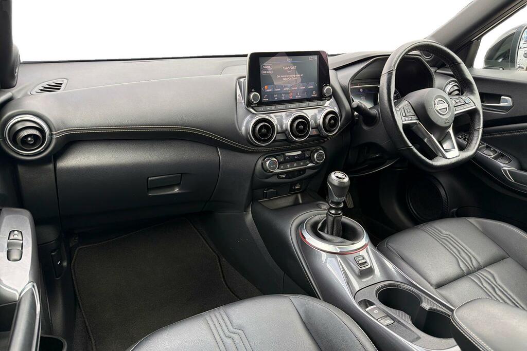 Nissan Juke 1.0 Dig T Tekna Suv Euro 6 Ss White #2