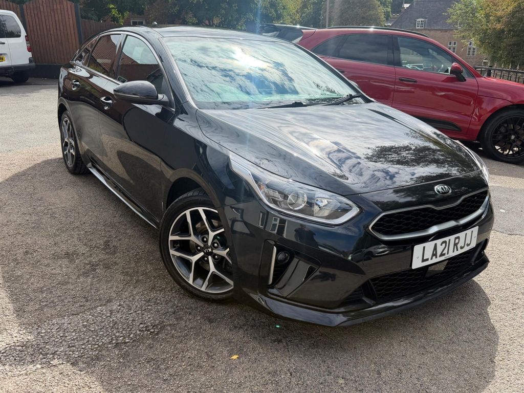 Kia Proceed Shooting Brake 1.5T Gdi Isg Gt-l White #1