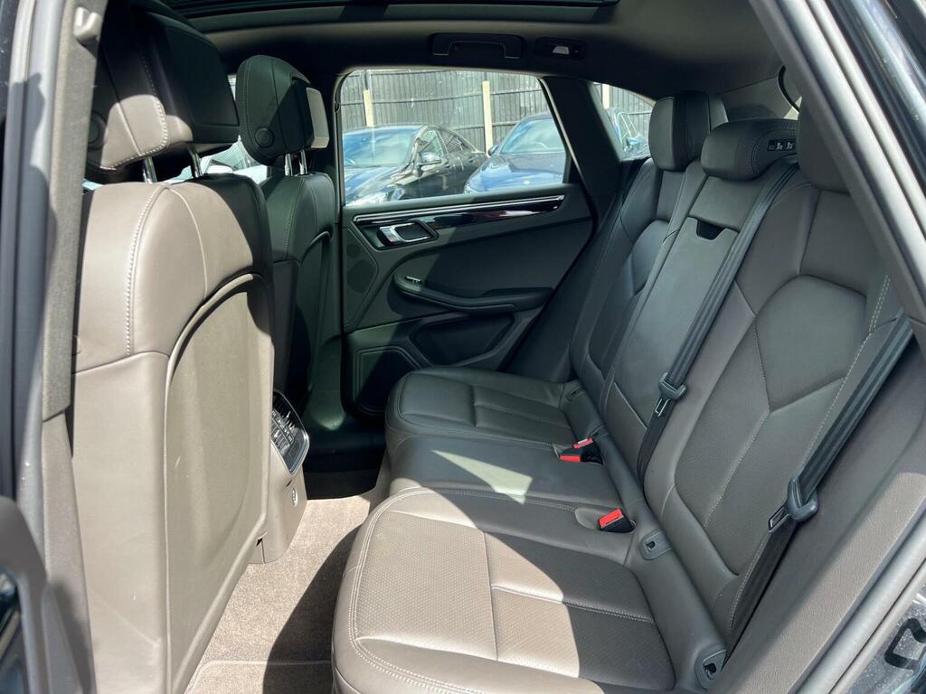 Porsche Macan 3.0L S Pdk 340 Bhp Grey #23