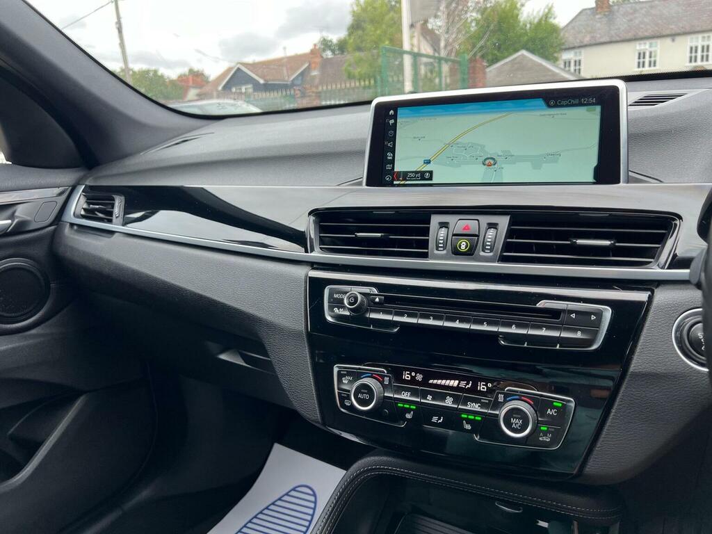 BMW X1 Xline Silver #18