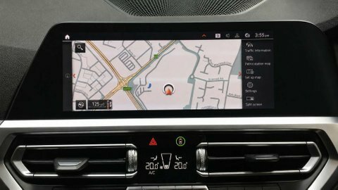 BMW 3 Series 2021 21 320D MW21RHO Black #4