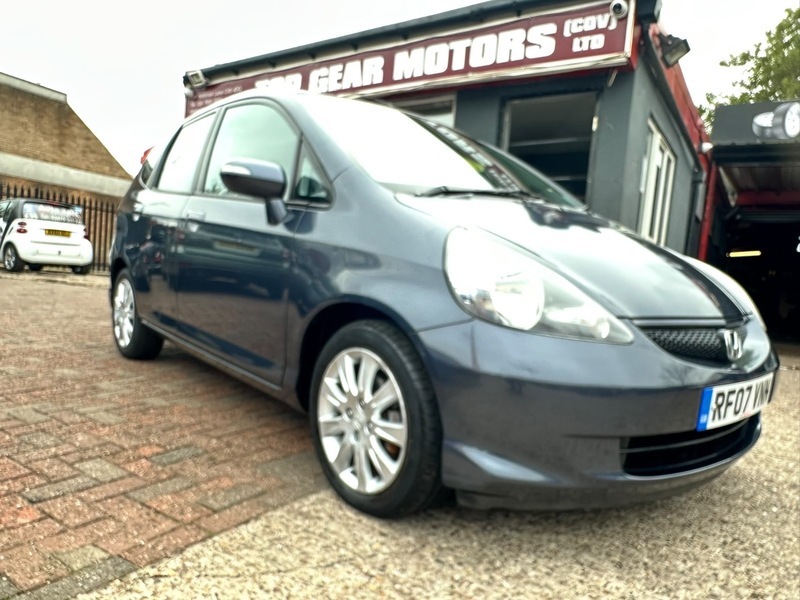 Honda Jazz 1.4 I-dsi Se Red #1