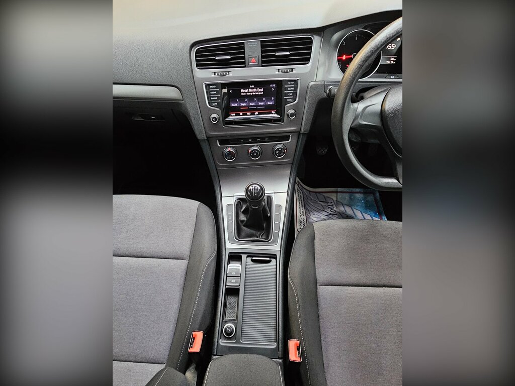 Volkswagen Golf Tdi Bluemotion Tech Se  #11