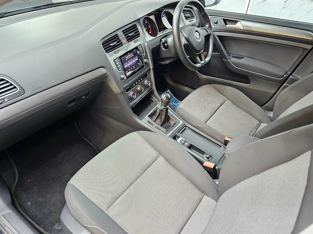 Volkswagen Golf Tdi Bluemotion Tech Se  #12
