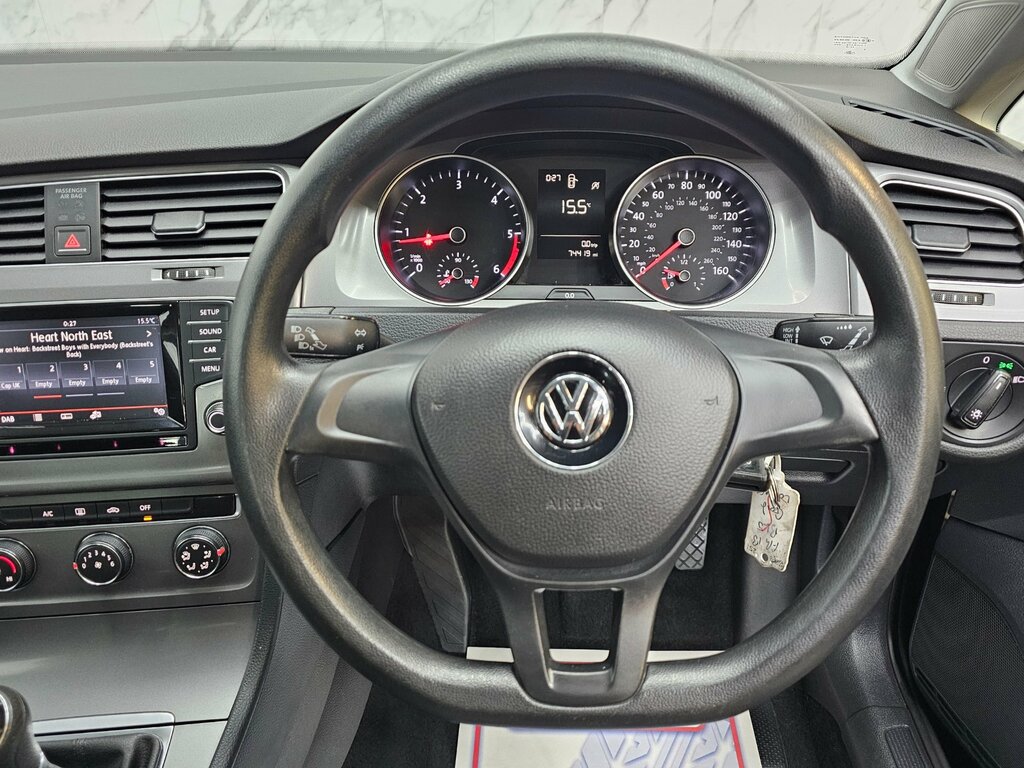 Volkswagen Golf Tdi Bluemotion Tech Se  #9