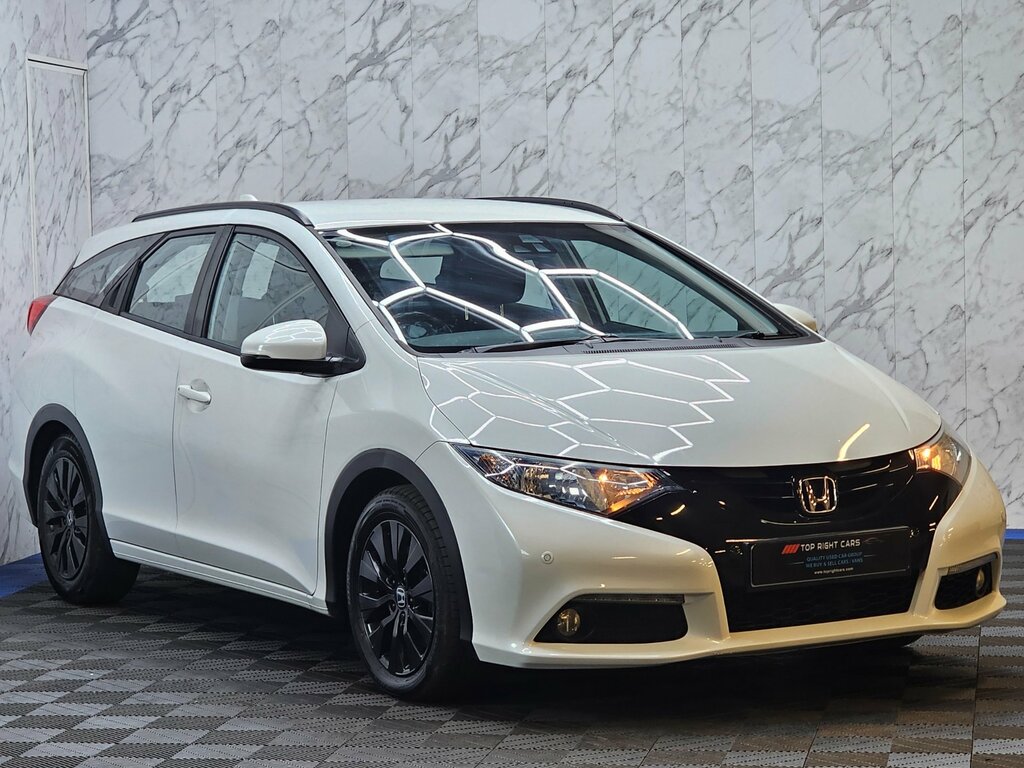 Honda Civic 1.6 I-dtec Se Plus Tourer Ss 120 Ps Diese White