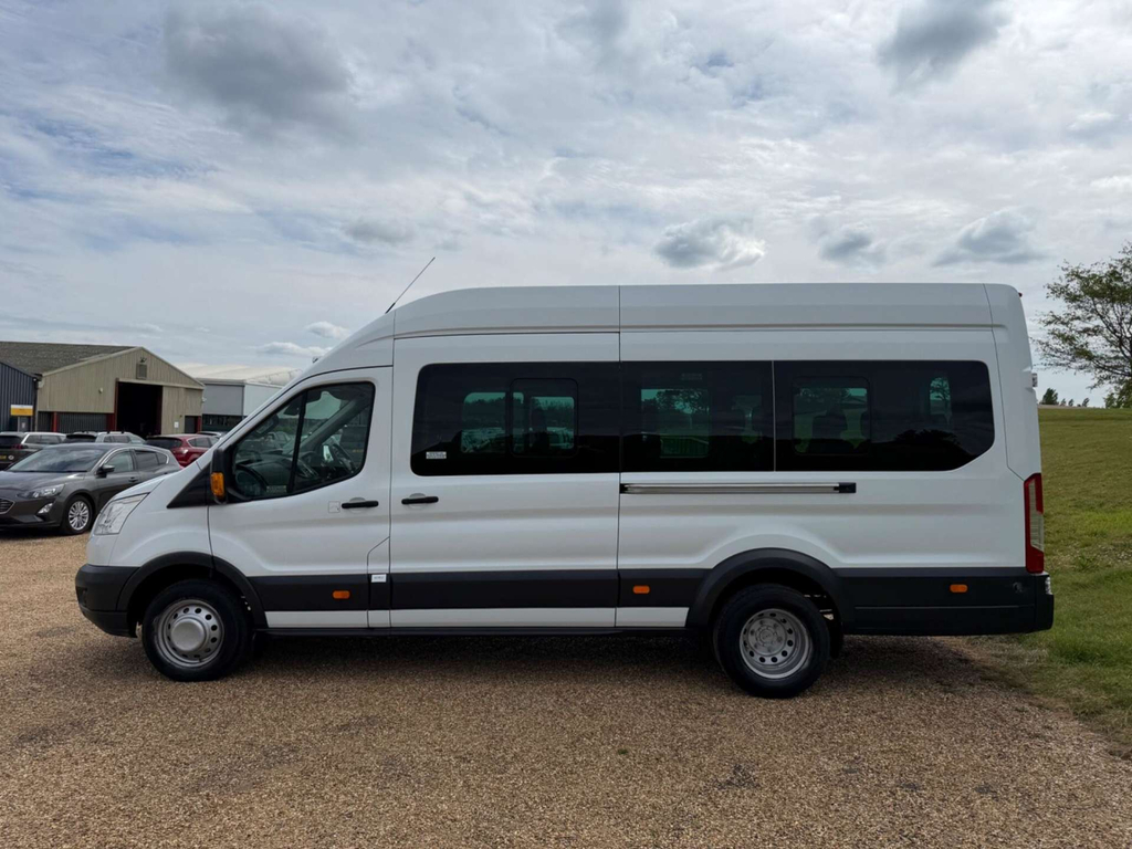 Ford Transit Custom 460 Hdt Trend L4 H3 18 Seats EO66OWY White #4
