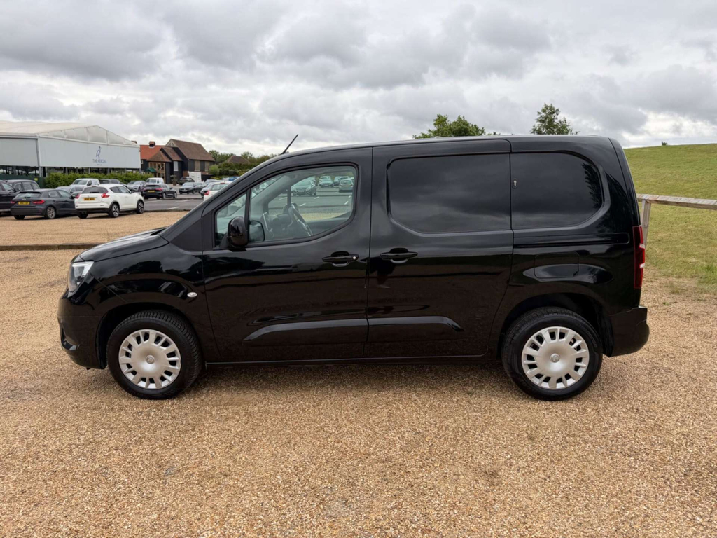 Vauxhall Combo Turbo D 2300 Pro L1 H1 Euro 6 Ss KN73OVV Black #4