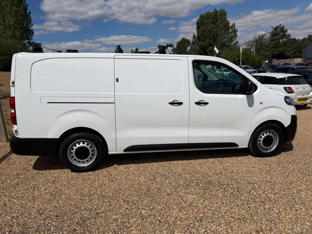 Vauxhall Vivaro 3100 50Kwh Dynamic L2 H1 #6