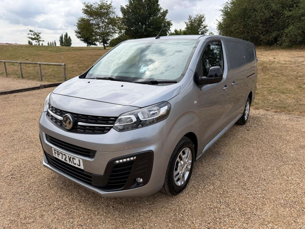 Vauxhall Vivaro Turbo D 3100 Sportive L2 H1 Euro 6 Ss Grey #3