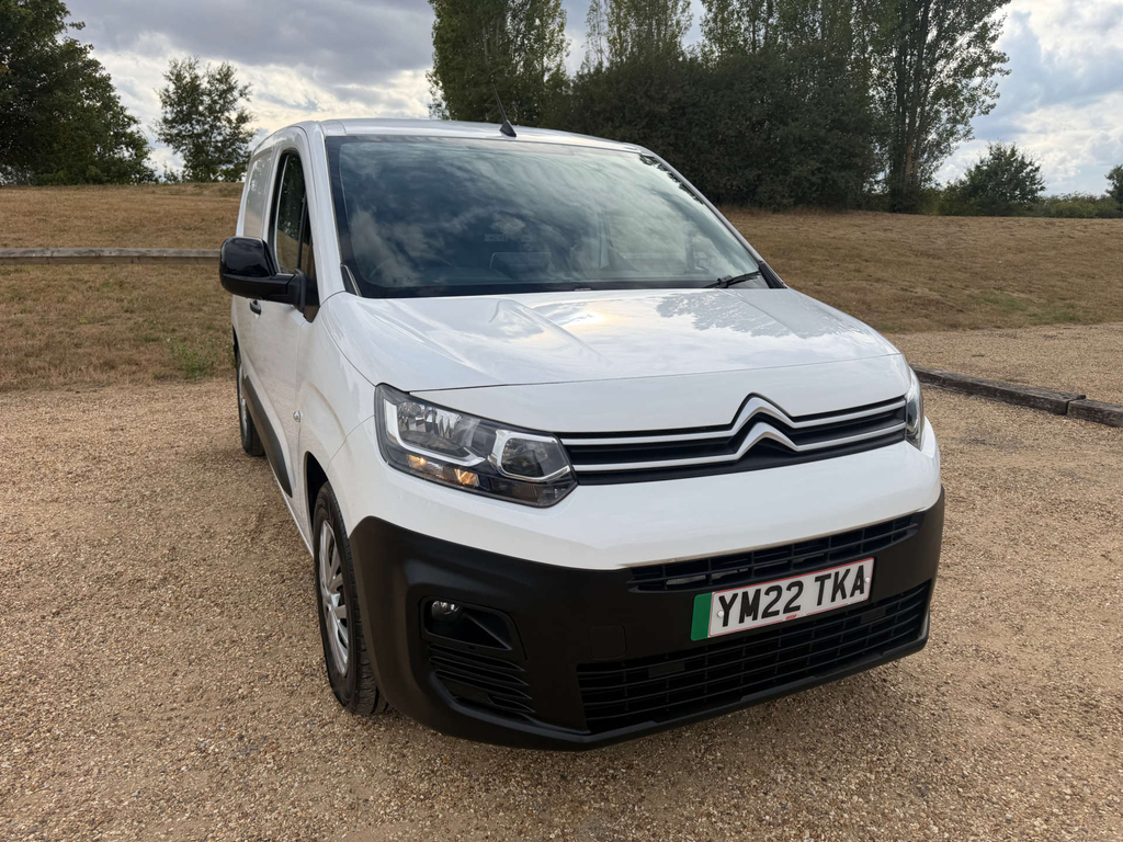 Citroen e-Berlingo 800 50Kwh Enterprise M Pro Swb 7.4Kw Charger White