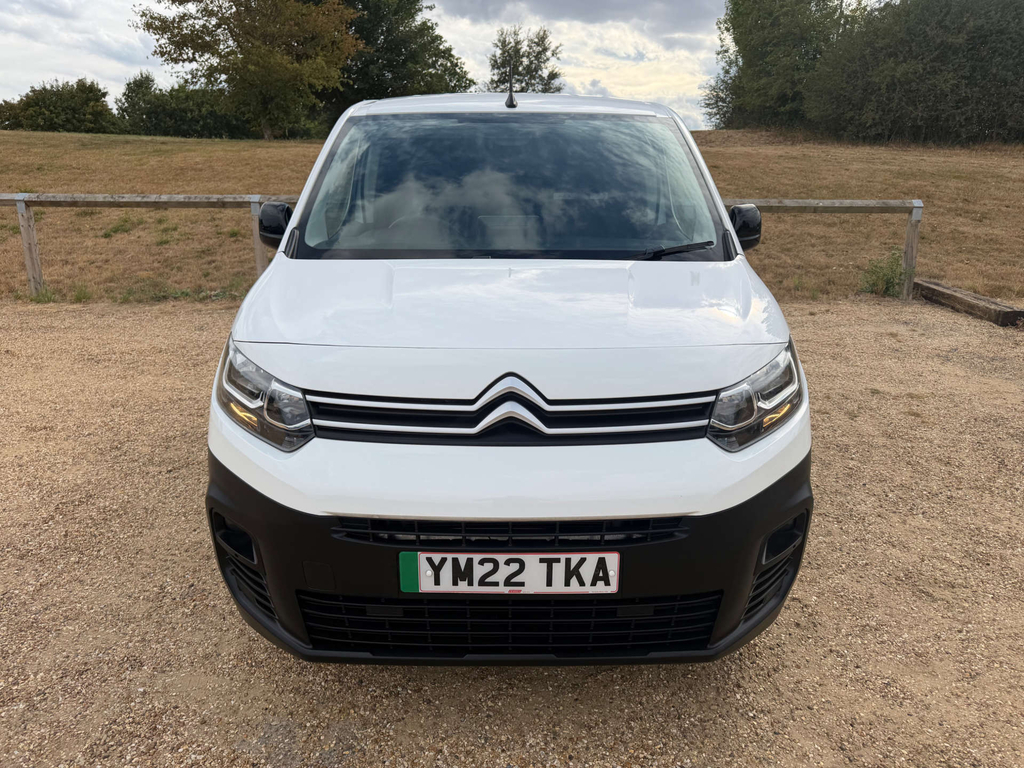 Citroen e-Berlingo 800 50Kwh Enterprise M Pro Swb 7.4Kw Charger White #2