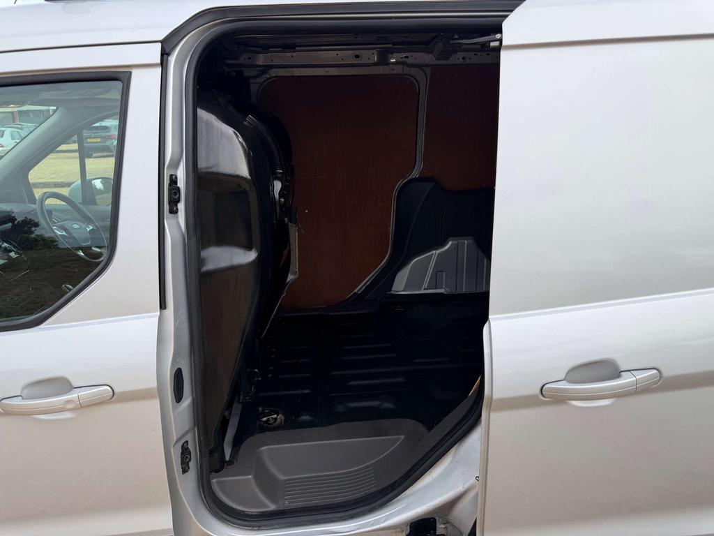 Ford Transit Connect 200 Limited L1 Swb 1.5 Ecoblue 120Ps White #12