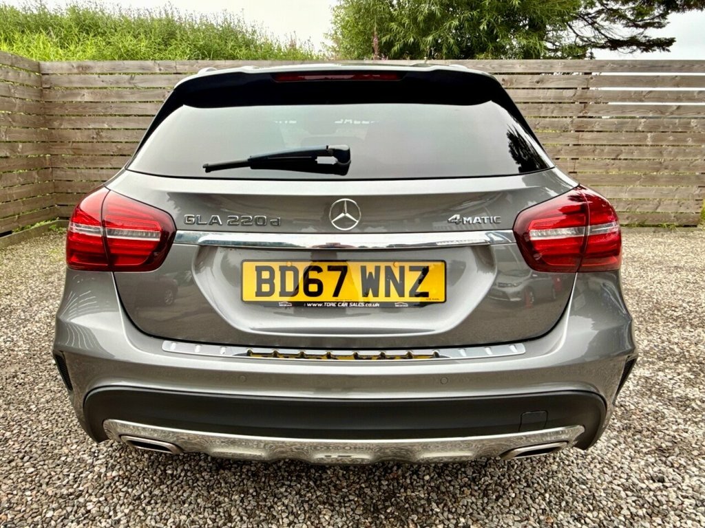 Mercedes-Benz GLA Class 2.1L Amg Line BD67WNZ Grey #4