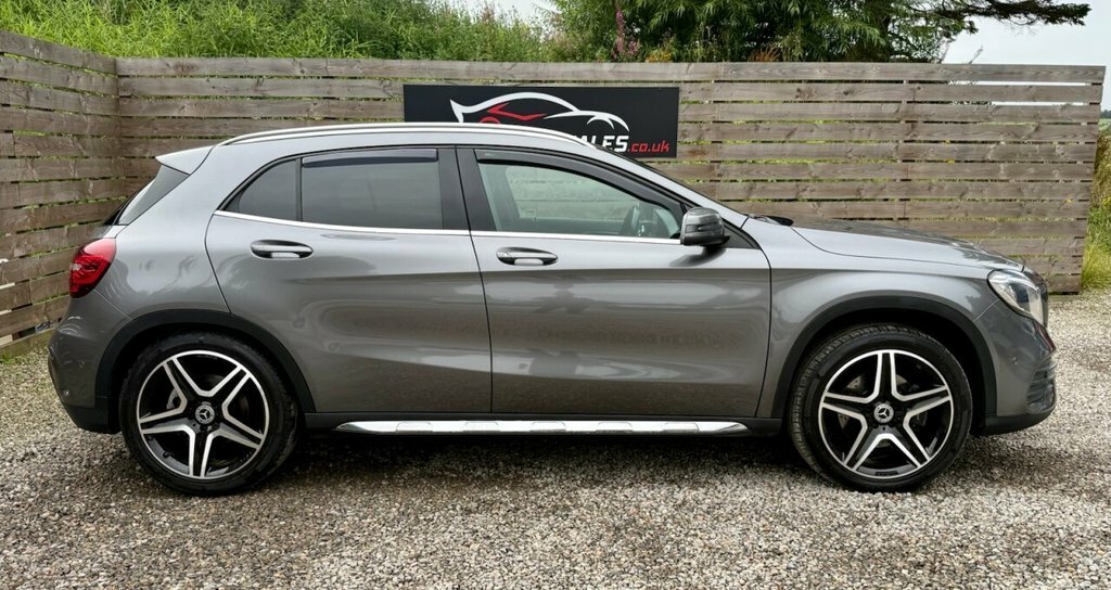 Mercedes-Benz GLA Class 2.1L Amg Line BD67WNZ Grey #2