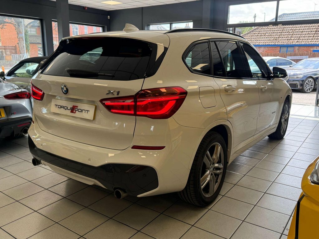 BMW X1 Xdrive20d Xline White #14