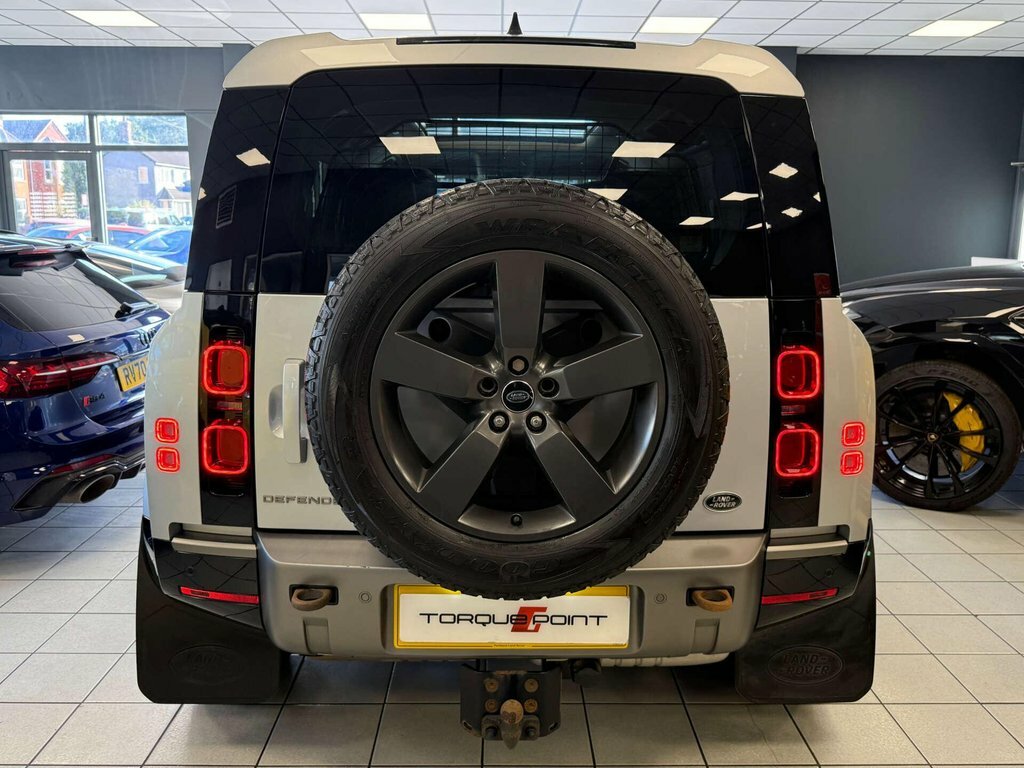 Land Rover Defender 3.0 D250 X-dynamic Se 90 Black #7
