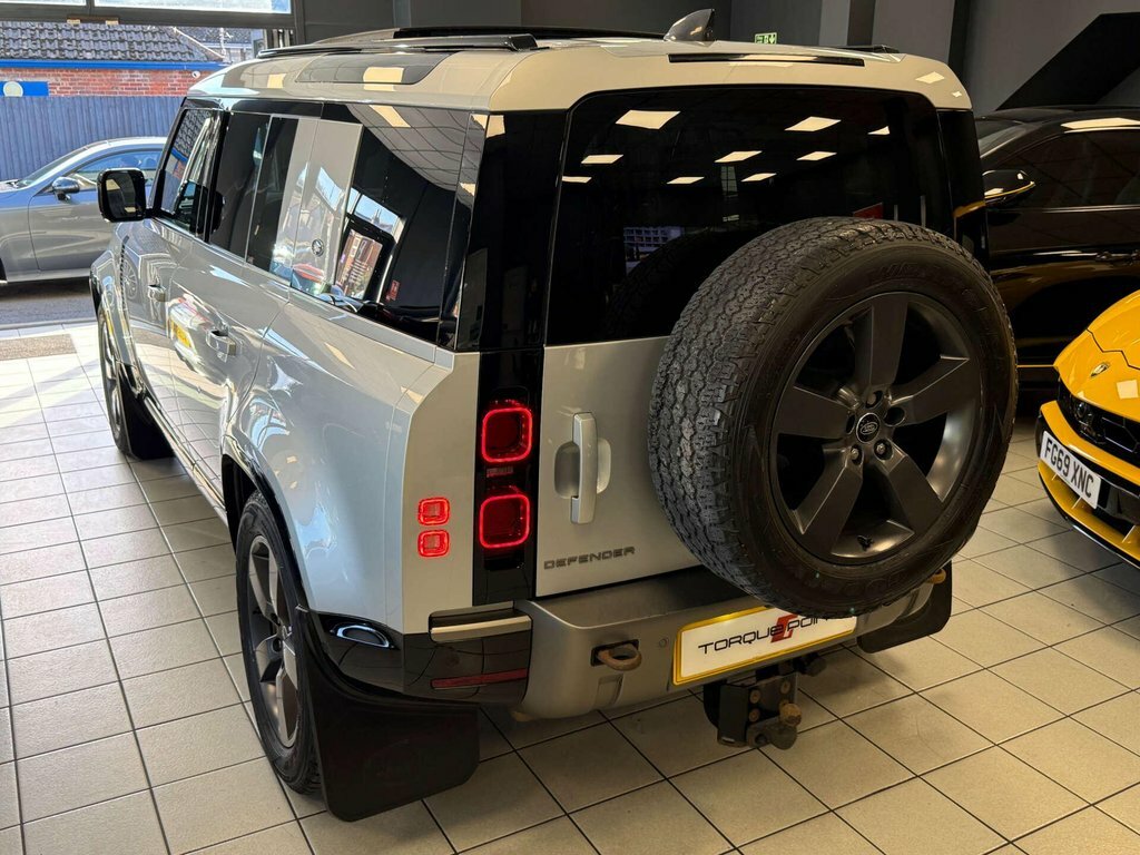 Land Rover Defender 3.0 D250 X-dynamic Se 90 Black #17