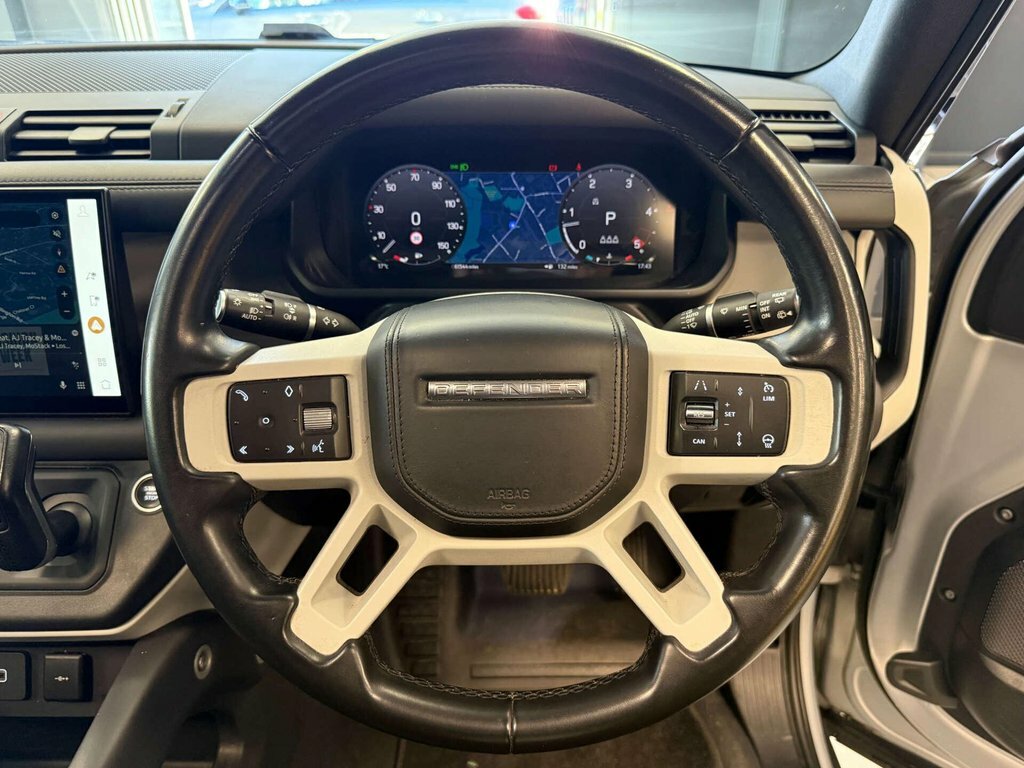 Land Rover Defender 3.0 D250 X-dynamic Se 90 Black #21