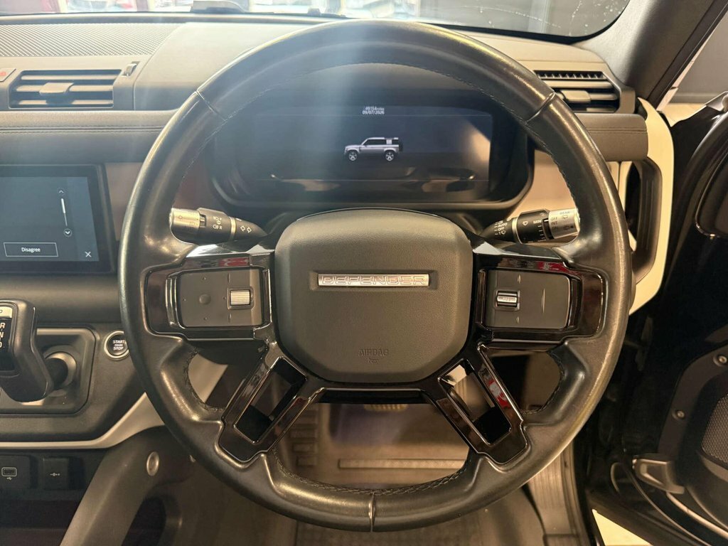 Land Rover Defender 2.0 Se 237 Bhp Silver #32